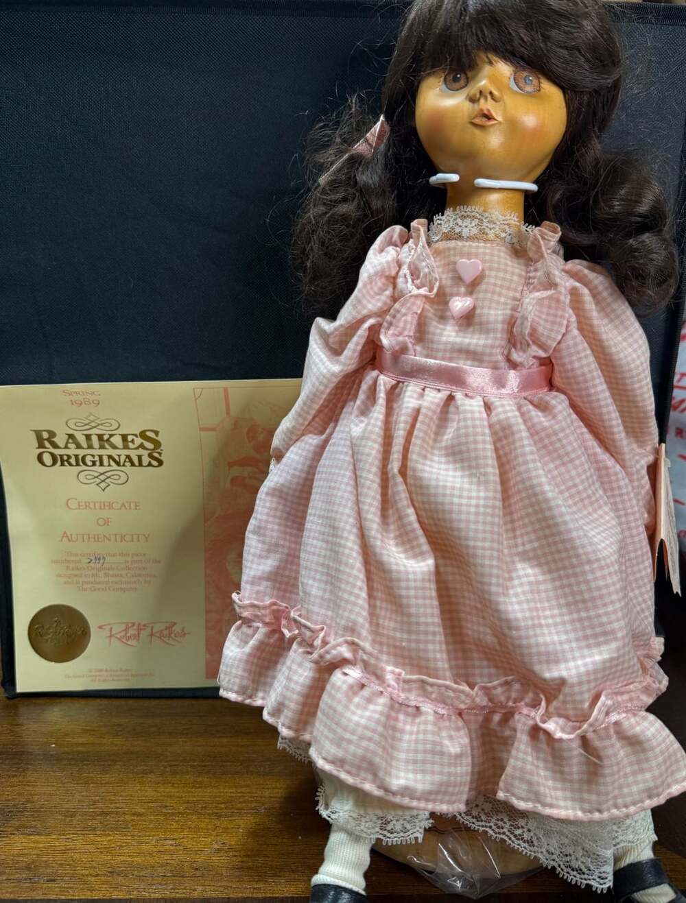 Vintage 1989 Robert Raikes Originals Molly 17" Carved Wood Face Doll